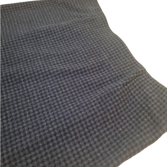 J. Jill Petite Medium Ponte Pencil Skirt Black Gray Houndstooth Stretch EUC - Picture 3 of 7